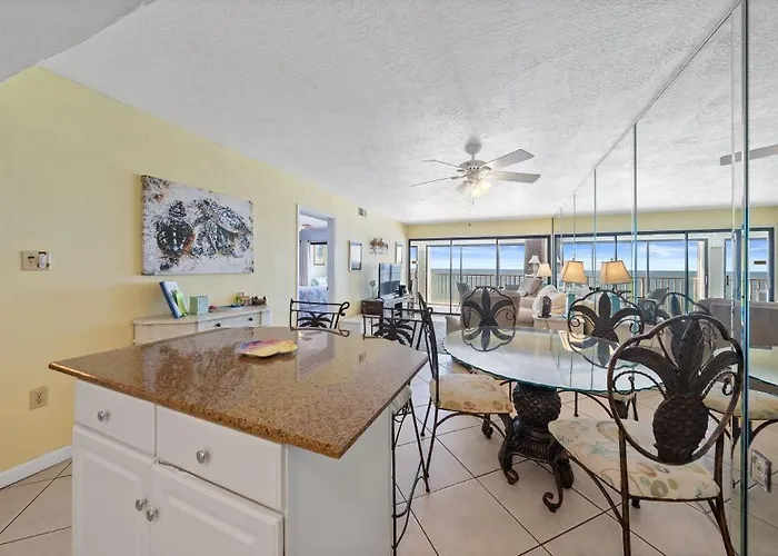 Edgewater 52 By Youngs Suncoast Apartment *